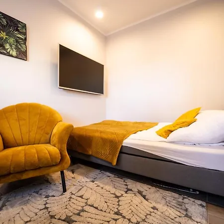 Kolorowe W Mielnie! 350m Od Plazy - 100m Od Jeziora! Appartement