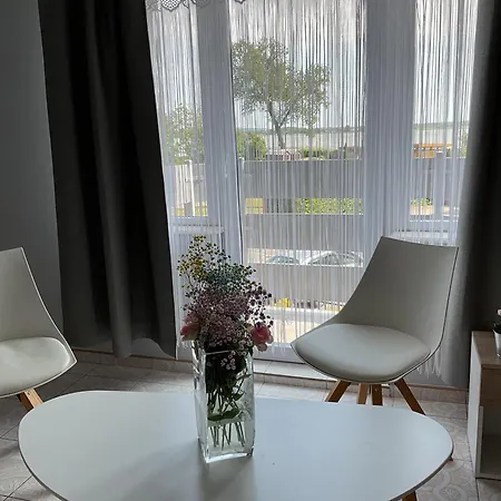 Apartment Kolorowe W Mielnie! 350m Od Plazy - 100m Od Jeziora! *